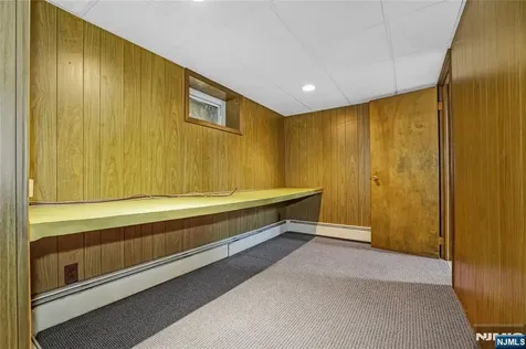 455 Stuyvesant Avenue Lyndhurst NJ 07071