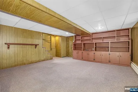 455 Stuyvesant Avenue Lyndhurst NJ 07071