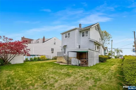 455 Stuyvesant Avenue Lyndhurst NJ 07071
