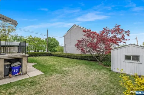 455 Stuyvesant Avenue Lyndhurst NJ 07071