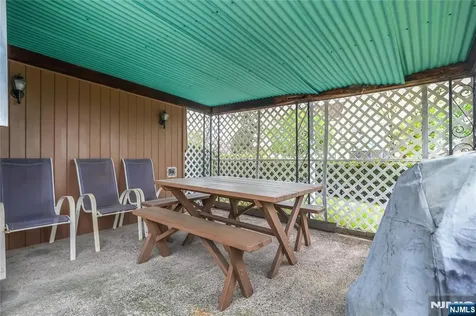 455 Stuyvesant Avenue Lyndhurst NJ 07071