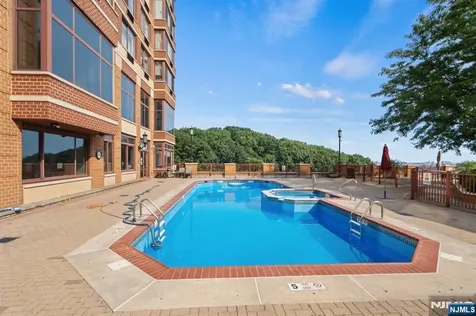 100 Old Palisade Road Fort Lee NJ 07024