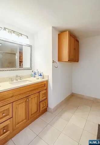 100 Old Palisade Road Fort Lee NJ 07024
