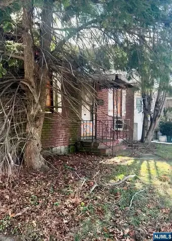 248 Rudolph Avenue Elmwood Park NJ 07407