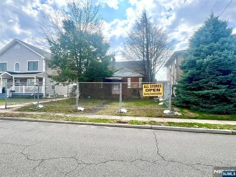 248 Rudolph Avenue Elmwood Park NJ 07407