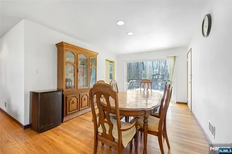 11 Sunset Road Demarest NJ 07627