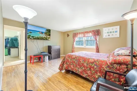 11 Sunset Road Demarest NJ 07627