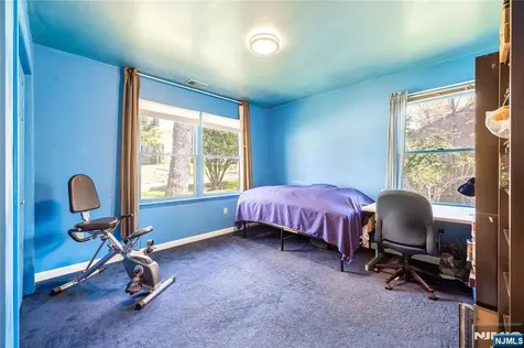 11 Sunset Road Demarest NJ 07627