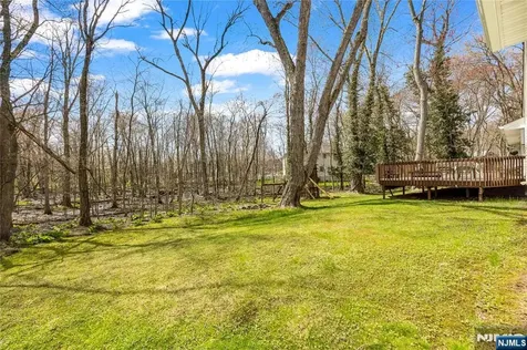 11 Sunset Road Demarest NJ 07627