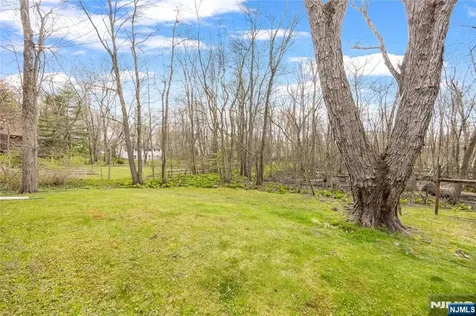 11 Sunset Road Demarest NJ 07627