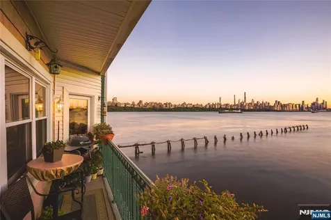 116 The Promenade Edgewater NJ 07020