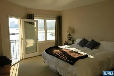 116 The Promenade Edgewater NJ 07020