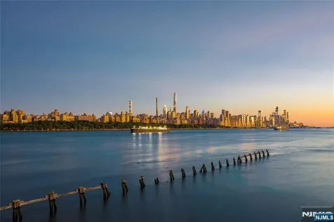 116 The Promenade Edgewater NJ 07020