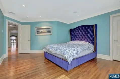 27 Roberts Road Englewood Cliffs NJ 07632