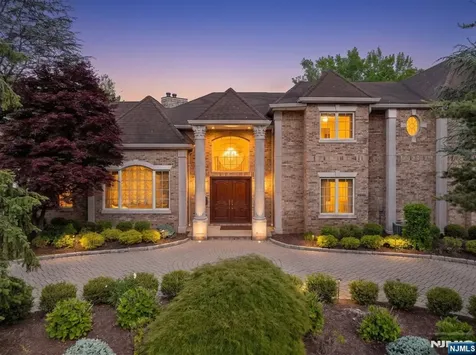27 Roberts Road Englewood Cliffs NJ 07632