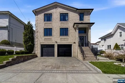 431 Forest Street Kearny NJ 07032