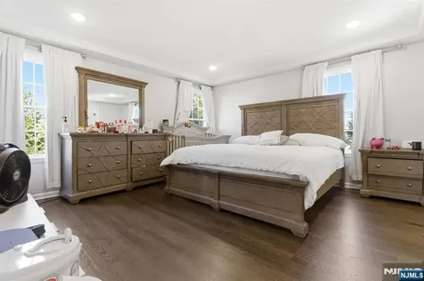 431 Forest Street Kearny NJ 07032