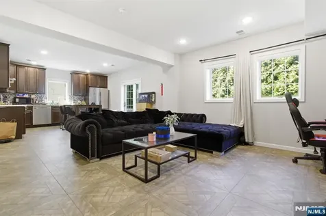 431 Forest Street Kearny NJ 07032