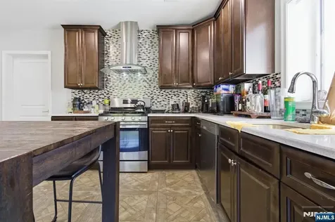 431 Forest Street Kearny NJ 07032