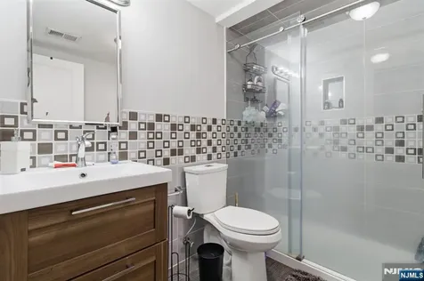 431 Forest Street Kearny NJ 07032
