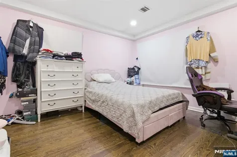 431 Forest Street Kearny NJ 07032