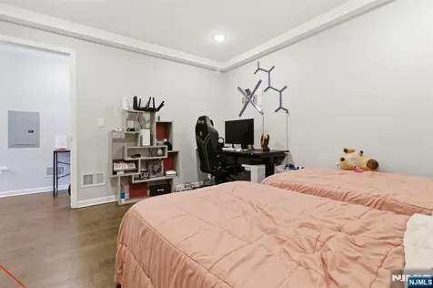 431 Forest Street Kearny NJ 07032