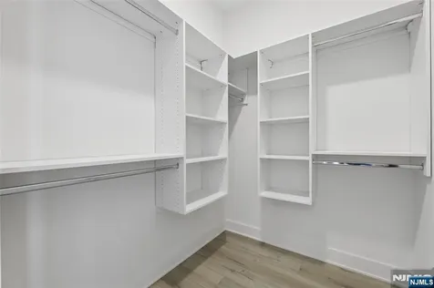 487 Market Saddle Brook NJ 07663