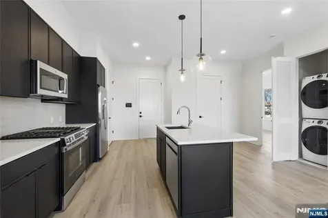 487 Market Saddle Brook NJ 07663