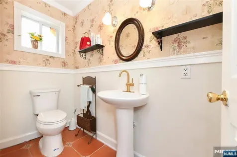 144 Stuyvesant Avenue Kearny NJ 07032