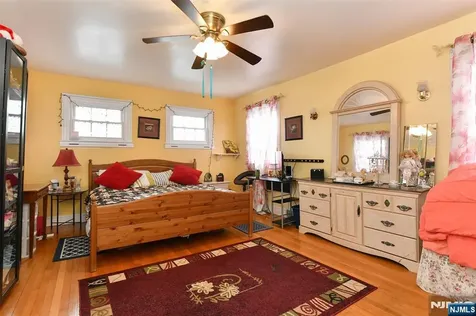 144 Stuyvesant Avenue Kearny NJ 07032