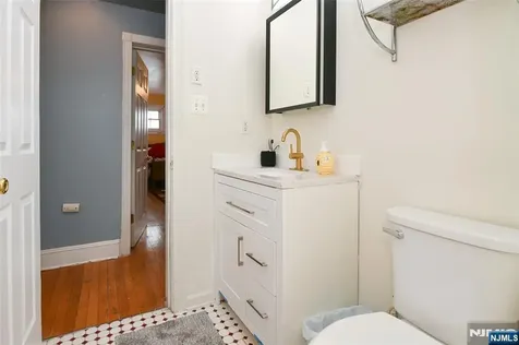 144 Stuyvesant Avenue Kearny NJ 07032
