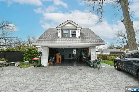 144 Stuyvesant Avenue Kearny NJ 07032