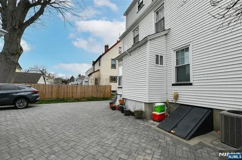 144 Stuyvesant Avenue Kearny NJ 07032