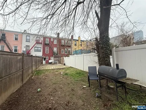 270 1/2 Summit Avenue Jersey City NJ 07306