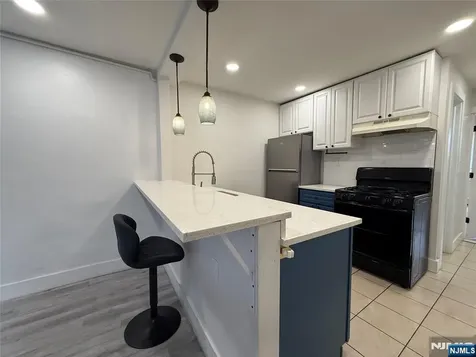 270 1/2 Summit Avenue Jersey City NJ 07306