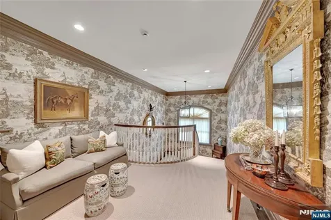 2 Saddle Brook Drive Ho-ho-kus NJ 07423