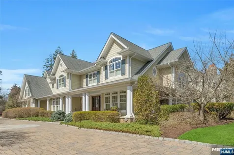 2 Saddle Brook Drive Ho-ho-kus NJ 07423