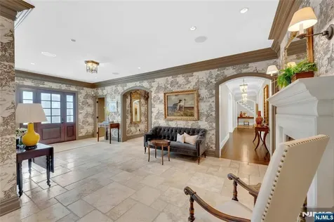 2 Saddle Brook Drive Ho-ho-kus NJ 07423