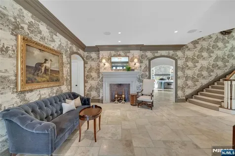 2 Saddle Brook Drive Ho-ho-kus NJ 07423