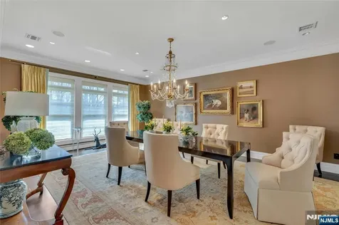 2 Saddle Brook Drive Ho-ho-kus NJ 07423