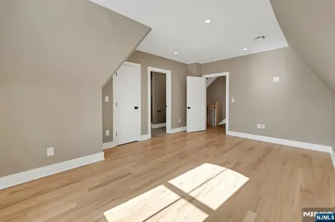 49 Park Avenue Madison Borough NJ 07940