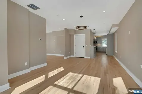 49 Park Avenue Madison Borough NJ 07940
