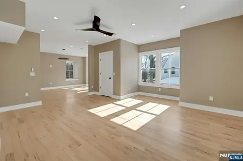 49 Park Avenue Madison Borough NJ 07940