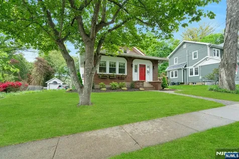354 Liberty Avenue Hillsdale NJ 07642
