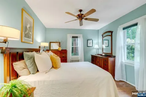 354 Liberty Avenue Hillsdale NJ 07642