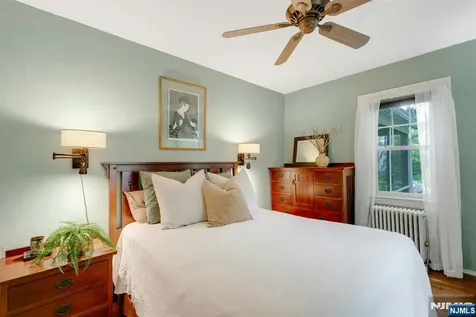 354 Liberty Avenue Hillsdale NJ 07642