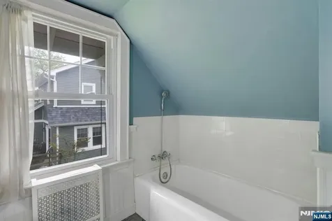 354 Liberty Avenue Hillsdale NJ 07642