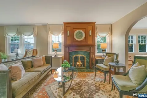 354 Liberty Avenue Hillsdale NJ 07642