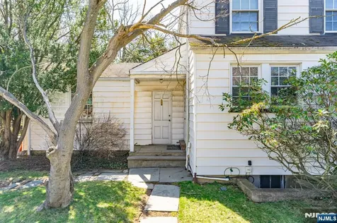 442 Seven Oaks Road Orange NJ 07050