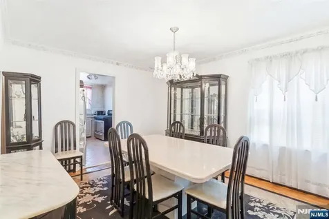442 Seven Oaks Road Orange NJ 07050